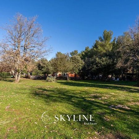 סין Maison Type 4 Et Jardin Spacieux מראה חיצוני תמונה