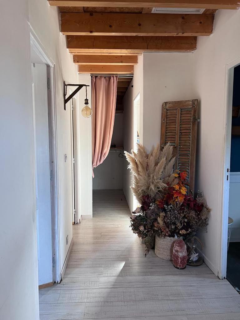 סין Maison Type 4 Et Jardin Spacieux מראה חיצוני תמונה
